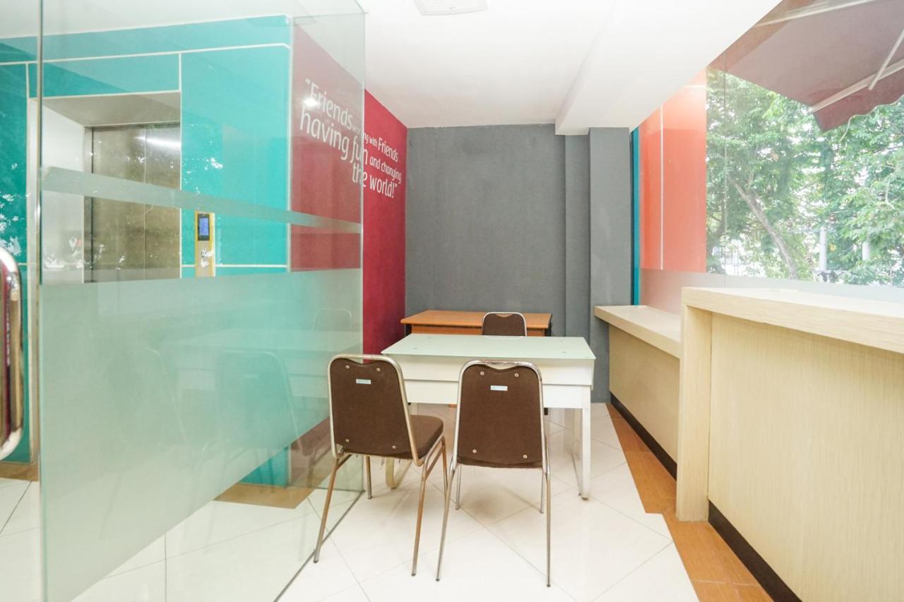 Oyo 277 Rukotel Near Rsu Adi Husada Undaan Kota Surabaya Eksteriør bilde