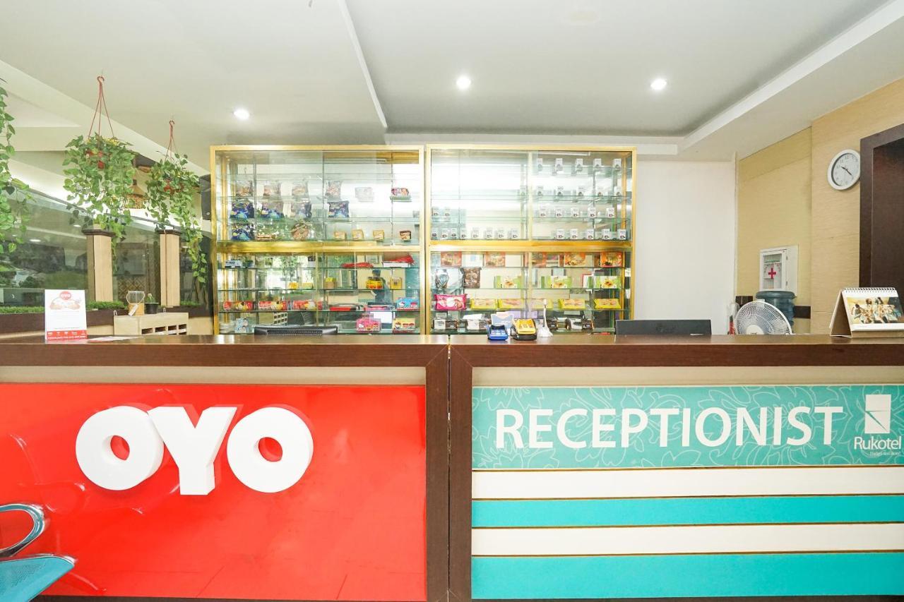 Oyo 277 Rukotel Near Rsu Adi Husada Undaan Kota Surabaya Eksteriør bilde